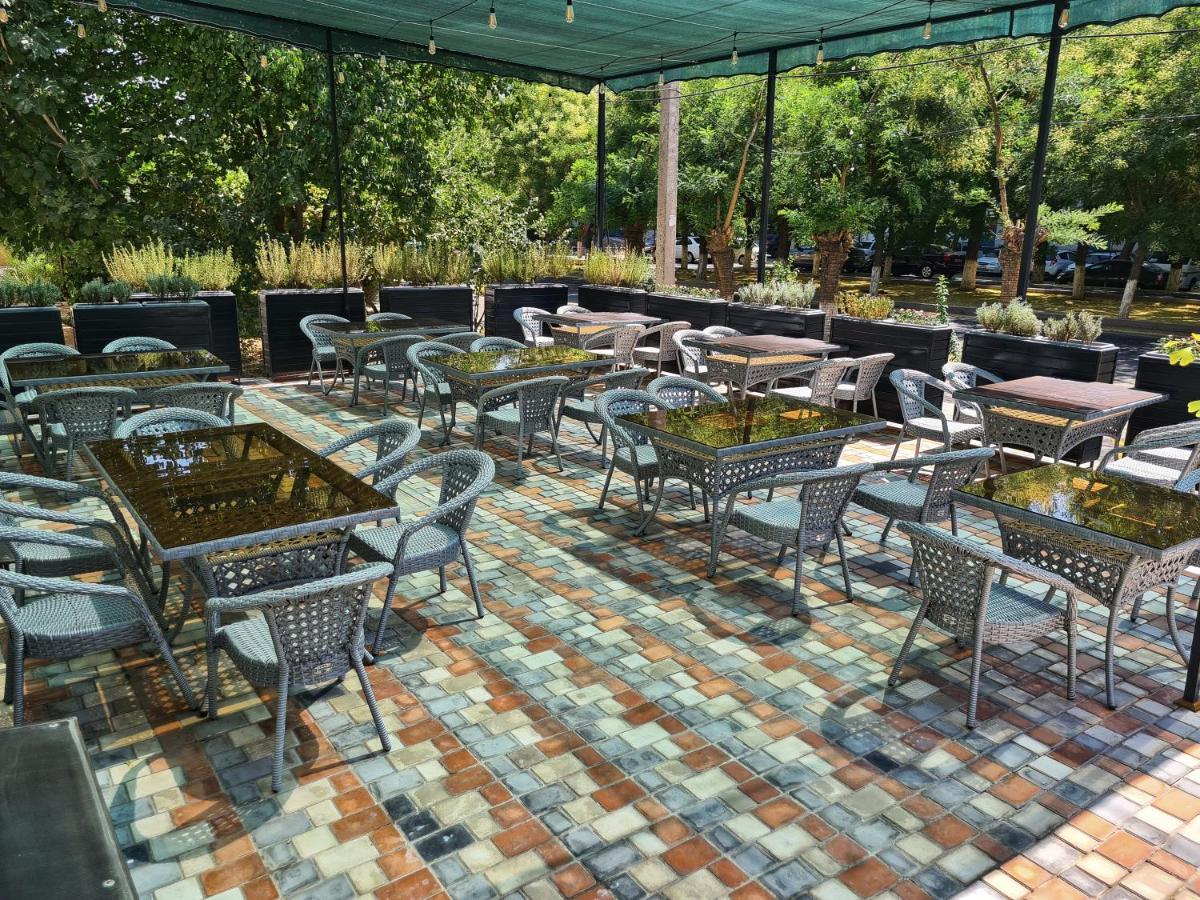 Sharaf Hotel Taskent Exterior foto