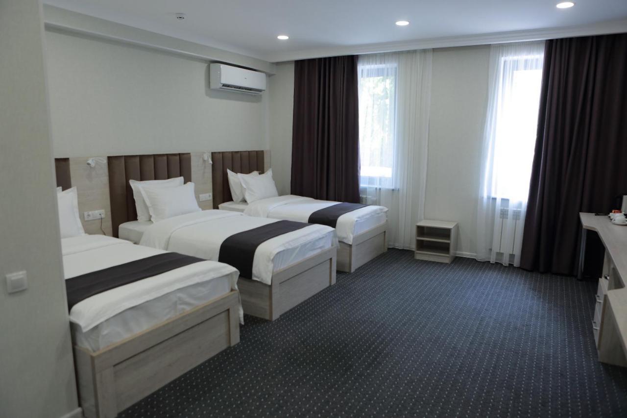 Sharaf Hotel Taskent Exterior foto